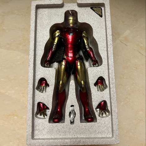 PRE-OWNED Hot Toys Marvel Studios: The First Ten Years – Iron Man Mark XLVI (Concept Art) MMS489D25